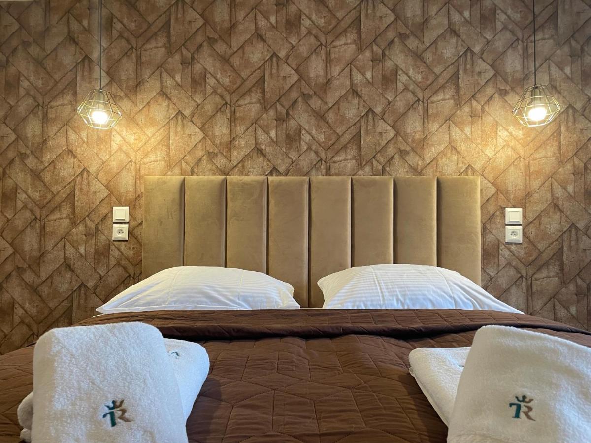 Totina Apartments Zavazna Poruba Экстерьер фото