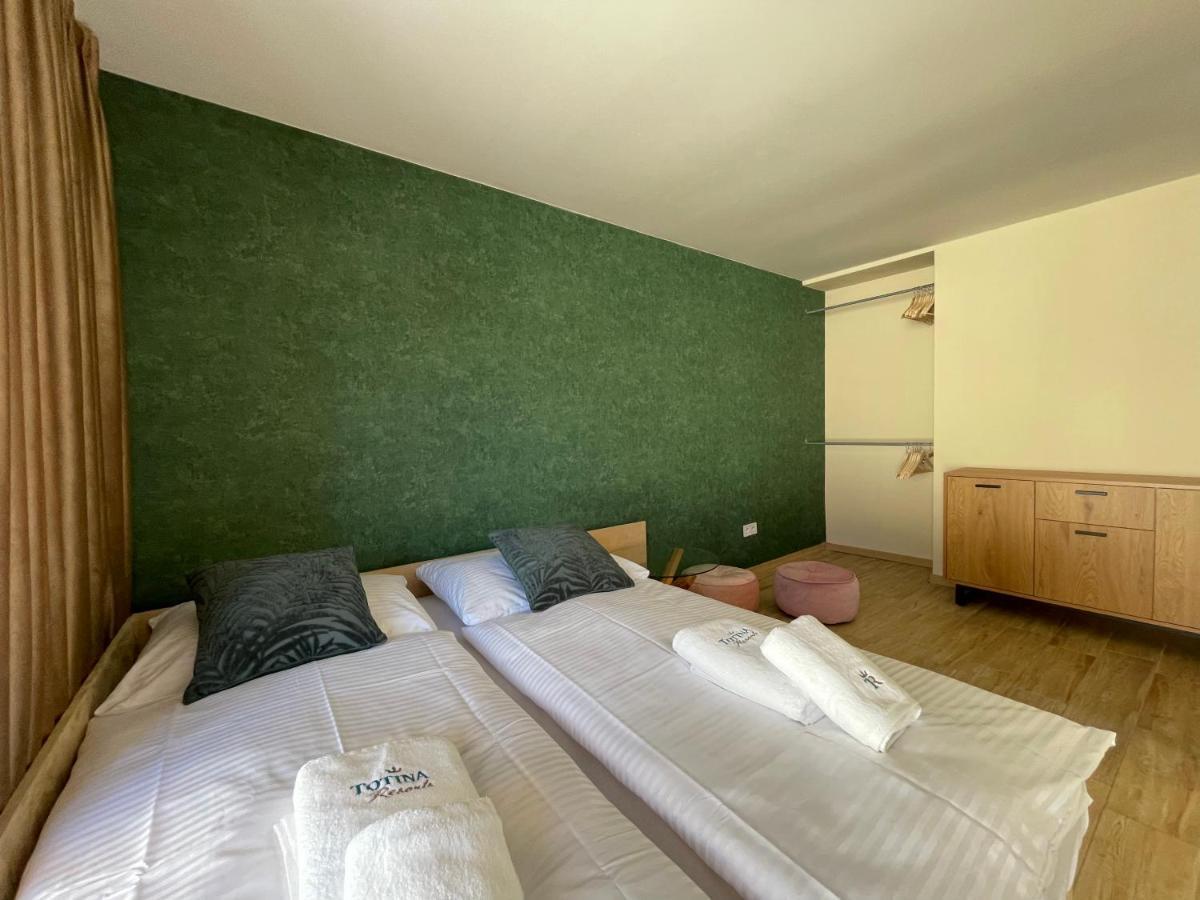 Totina Apartments Zavazna Poruba Экстерьер фото