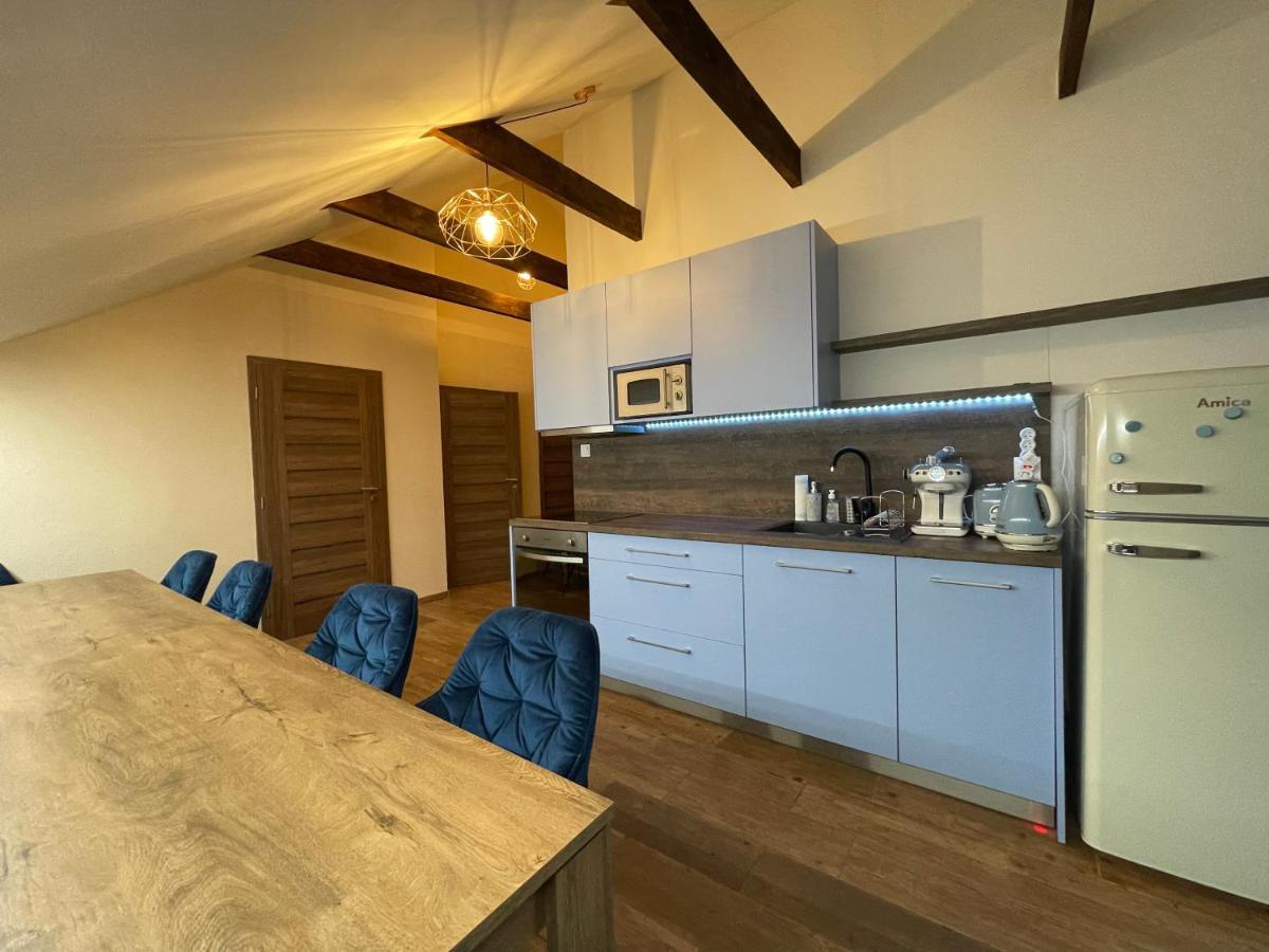 Totina Apartments Zavazna Poruba Экстерьер фото