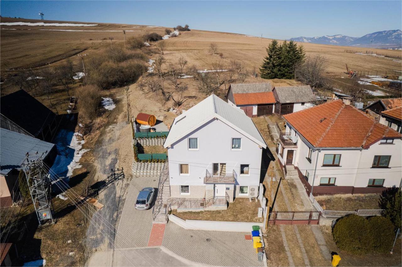Totina Apartments Zavazna Poruba Экстерьер фото
